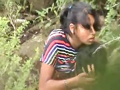Indian Hot Girl Open Field Sex With Boyfriend Captured - Wowmoyback